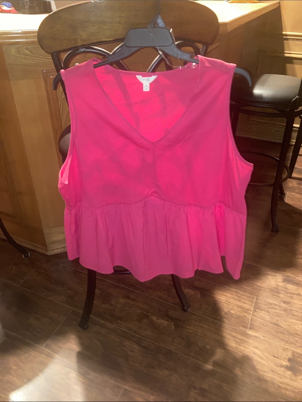 Terra & Sky Hot Pink Sleeveless V-Neck tank
